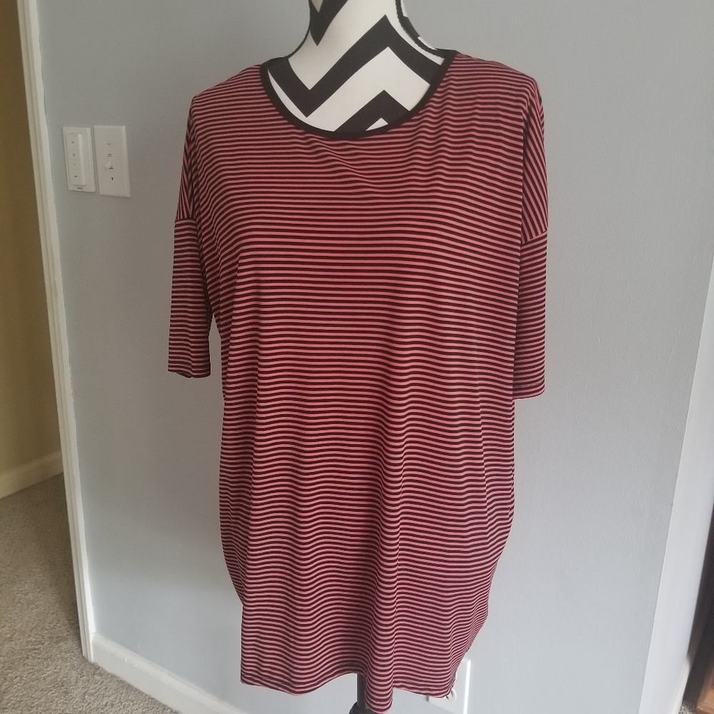 Lularoe slinky Irma tunic top pink/black striped